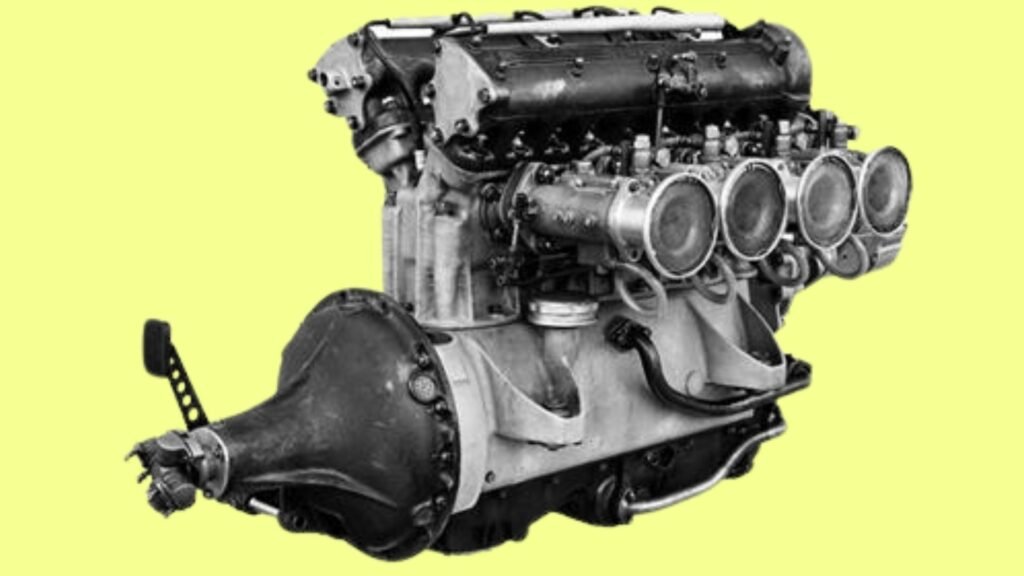 Acompanhem o curioso capítulo na história da Ferrari onde desenvolveram motores 4 cilindros para seus carros de corrida!