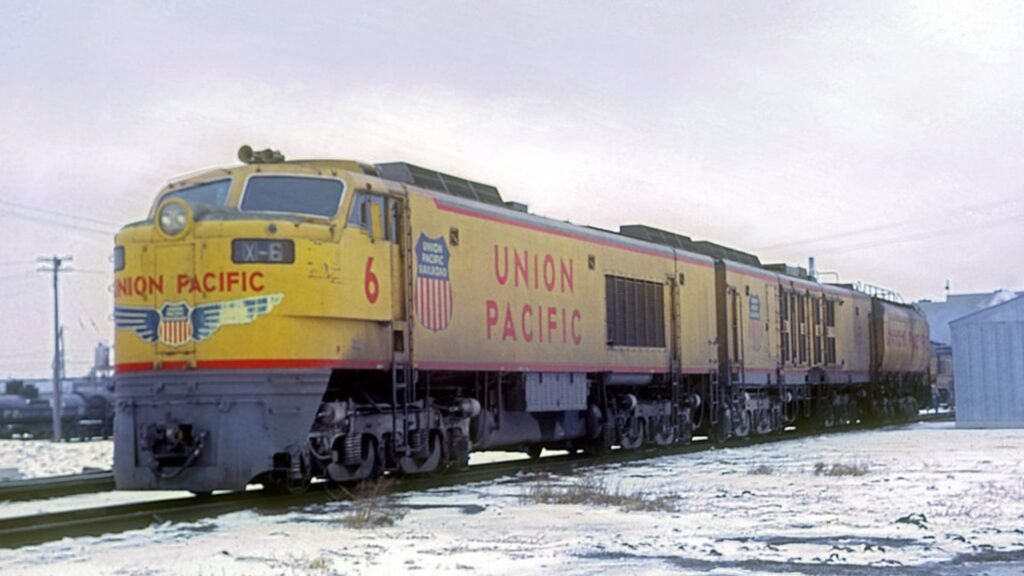 Entre os anos 50 a 70, a Union Pacific pôs em circulação as locomotivas GTEL que usava a incomum propulsão turbina a jato elétrica!