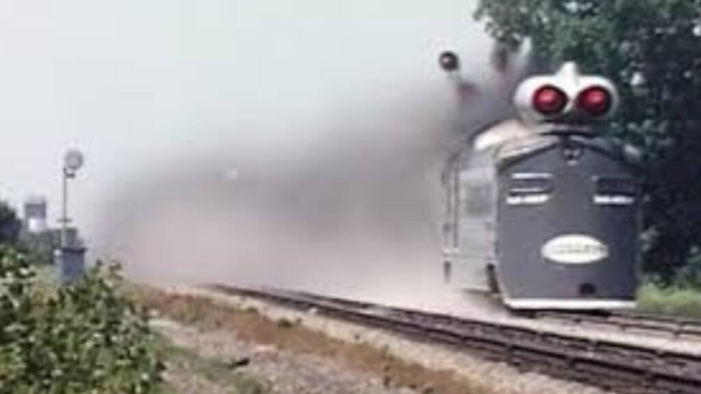 A locomotiva correu com sucesso, porém era rápido demais para a malha ferroviária e o projeto foi finalizado pouco tempo depois do recorde.