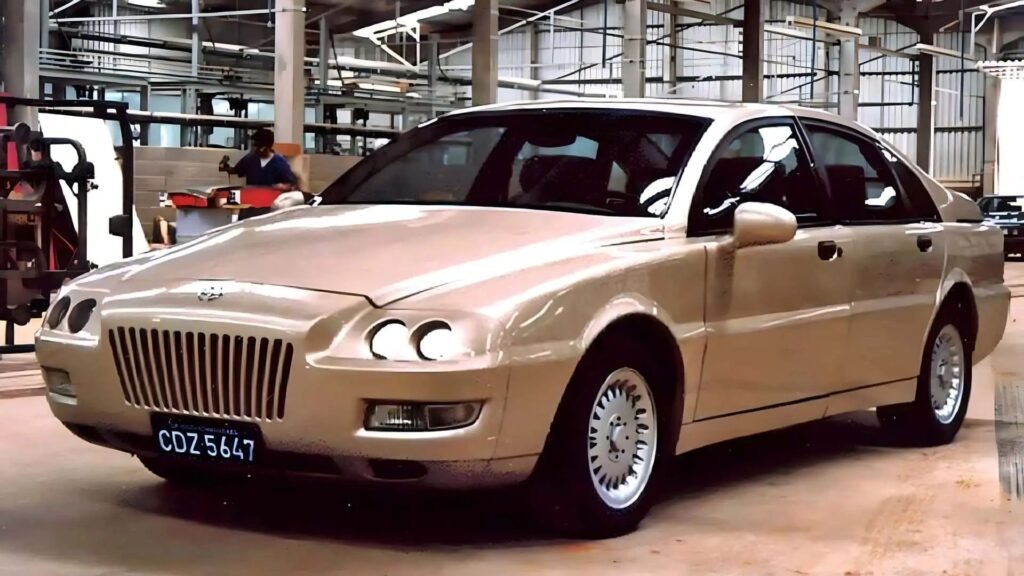 No final dos anos 90, surgiu no Brasil a companhia Emme que fazia um curioso e potente sedã com motor Lotus, porém ela durou pouco tempo e sumiu sem deixar vestígios...