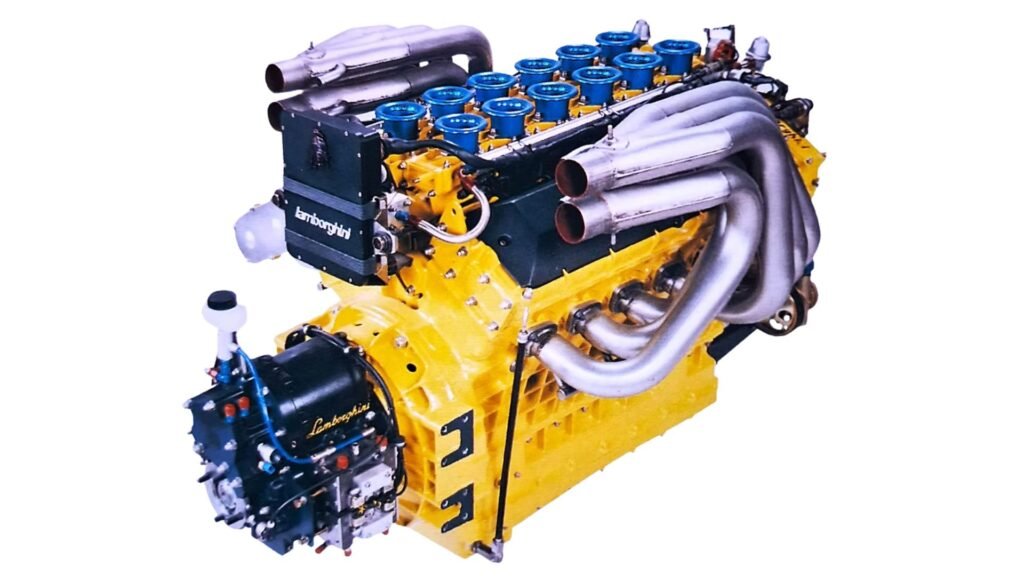 Todos os modelos eram derivados dos motores de rua, inclusive tendo 60º de inclinação entre as bancadas, porém são grandes demais pra caber num automóvel da Lamborghini.