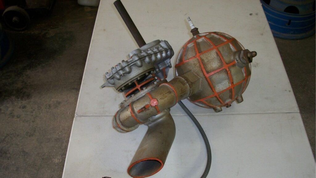 Microturbo era um sistema mais simples e compacto da Turbonique que era notório pela câmara de propulsão redonda.