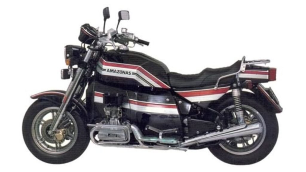A Amazonas 1600 foi considerada por muitos anos como a motocicleta de produção com maior volume mecânico do mundo!