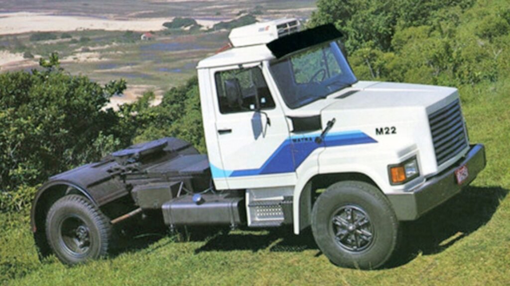 Existiu uma outra Matra em Santa Catarina que fez caminhões ao final dos anos 80, porém esse empreendimento não tem relação com a Matra de Ibaiti.